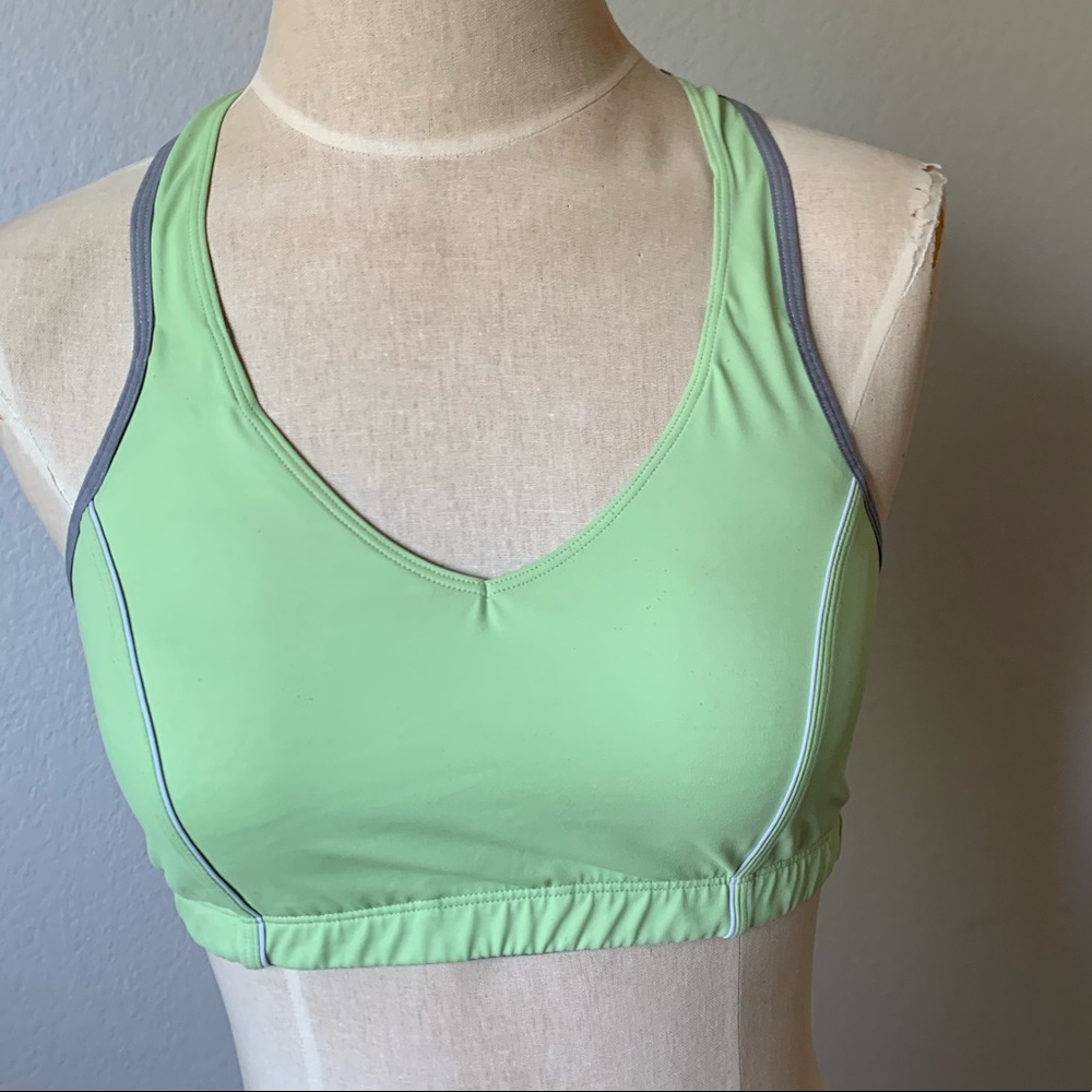 Moving comfort sports Bra Sz L